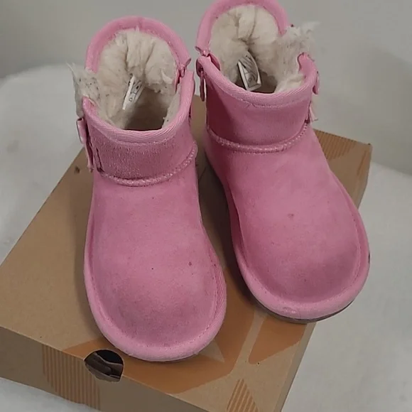 Kookaburra by Ugg Girls Boots - Picture 2 of 10